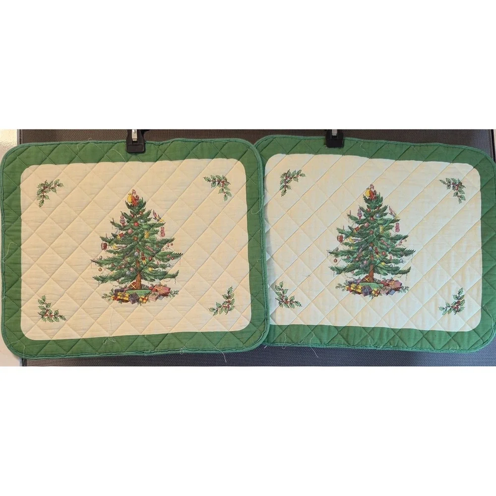 Vintage Spode Christmas Tree Quilted Placemats Set of 2 Green 16x13 Holiday